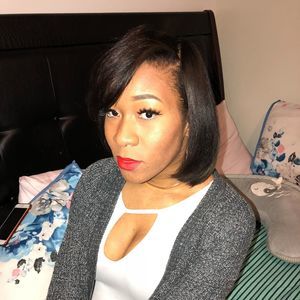 Meet your Posher, Naomi